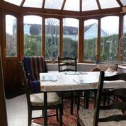 Hôtel Aval du Creux - Ile de Sark (Sercq) - la piscine et terrasse - Jerseytour - Voyages Sark